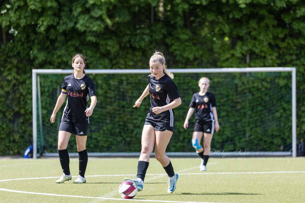 Bild 338 - wBJ SC Condor - VfL Pinneberg : Ergebnis: 3:2